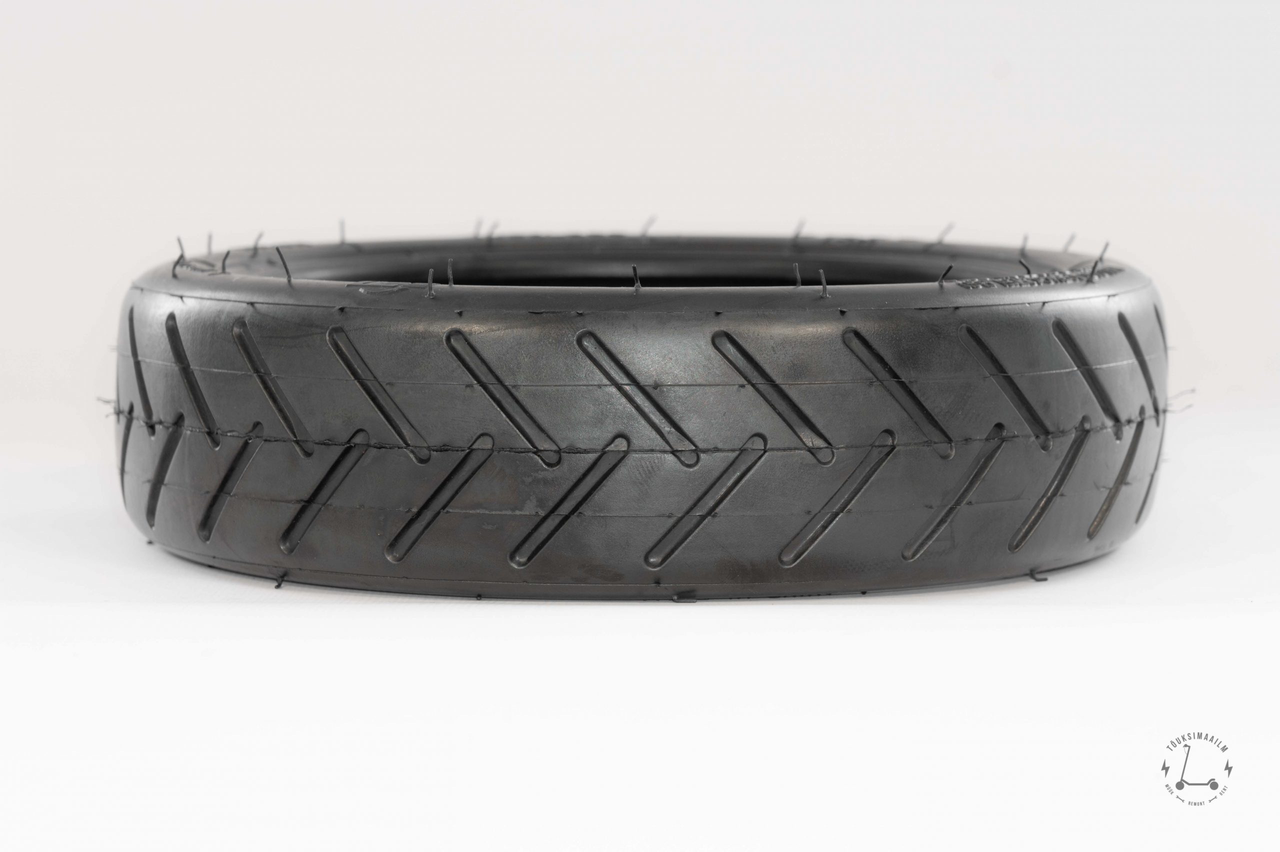 Tubeless elektritõukeratta rehv 8.5x2 8 1/2x2 (EOL)